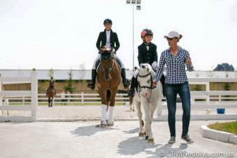 уроки верховой езды в Equides Club